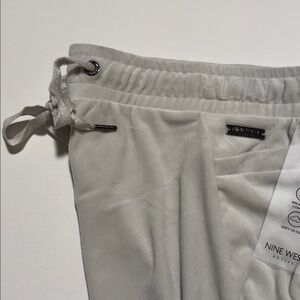 Gray Velvet Joggers Sweatpants Womens 1X Nine West